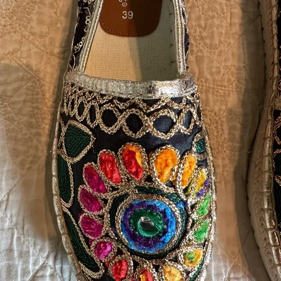 Patrizia by Spring Step Black/ Cream Slip-Ons- Size-39, women’s-NEW! Never worn - Picture 2 of 8